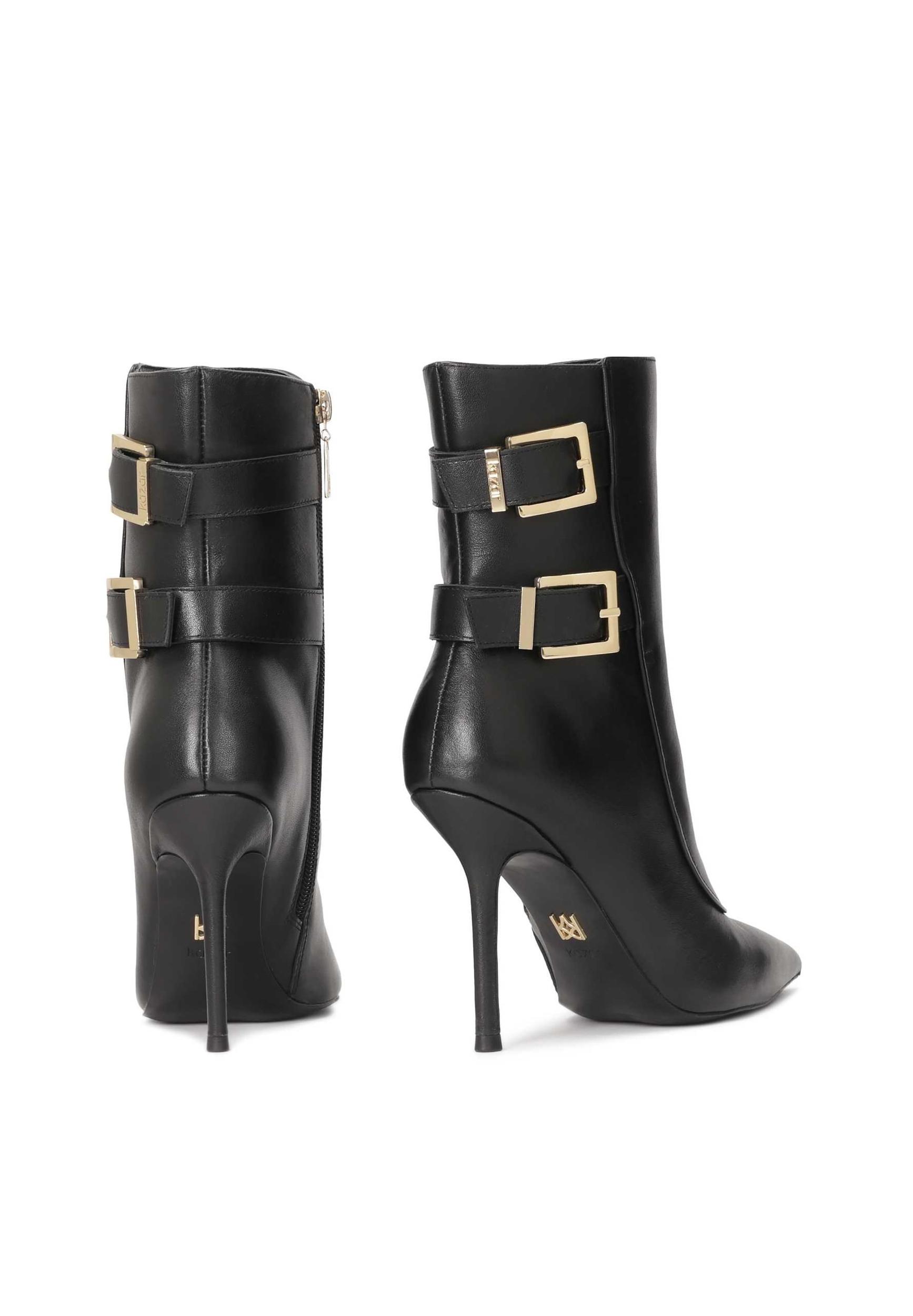 Kazar Gležnarji črna