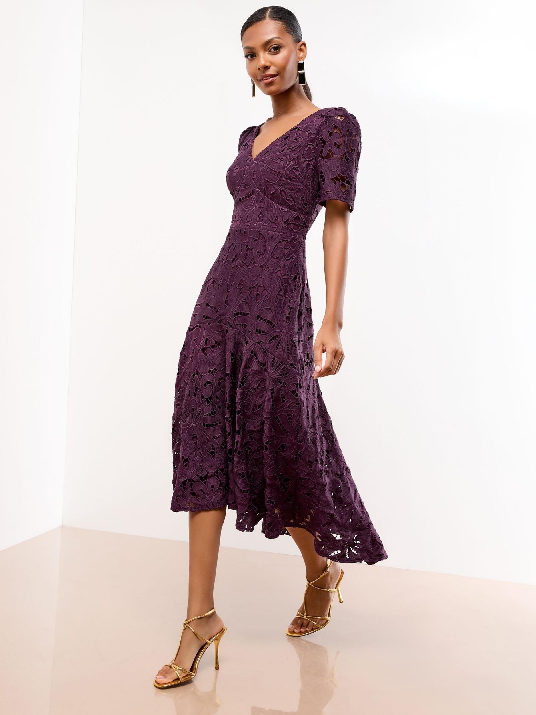 Lipsy Obleka temno liila