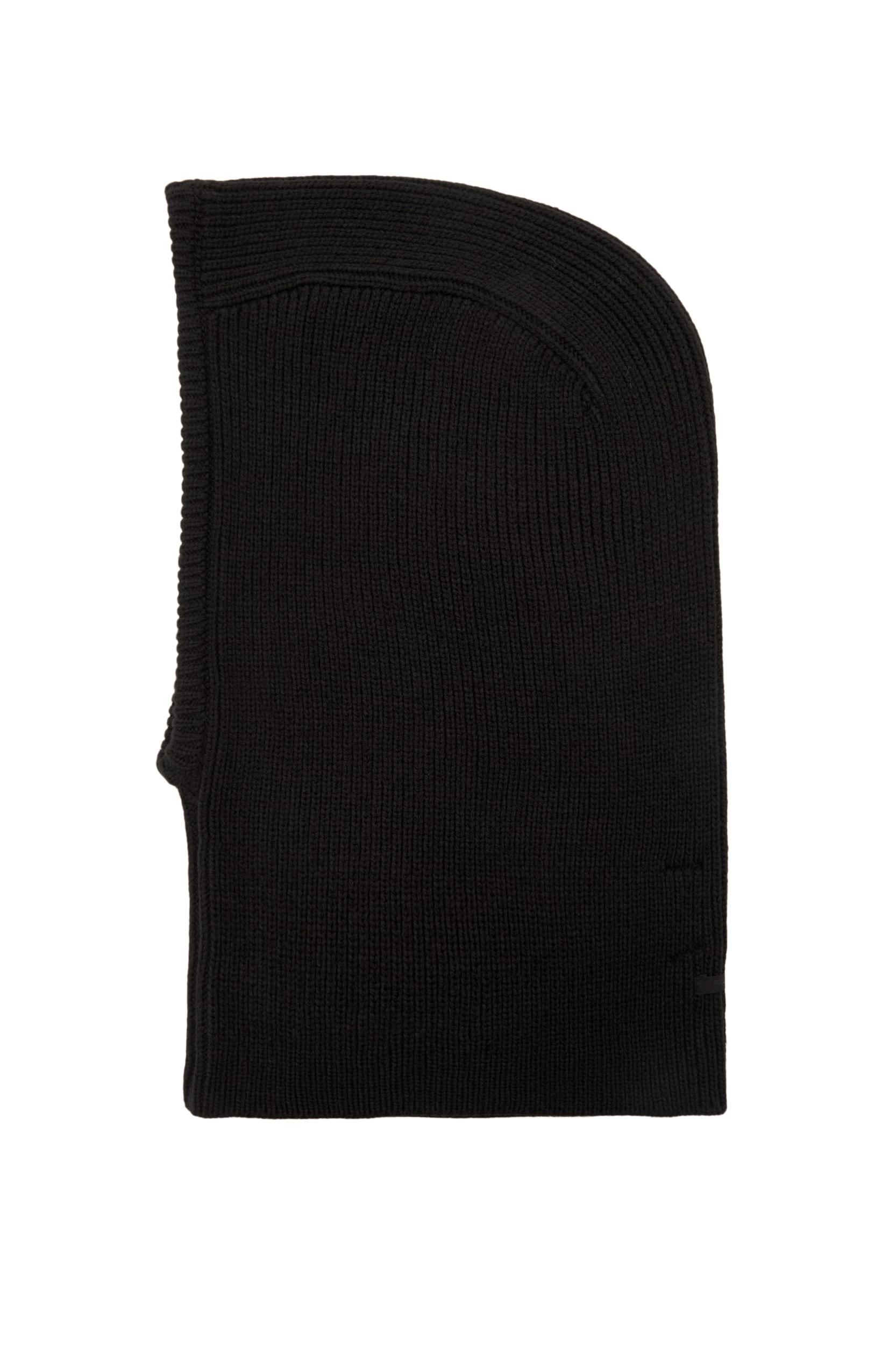 Pull&Bear Kape črna