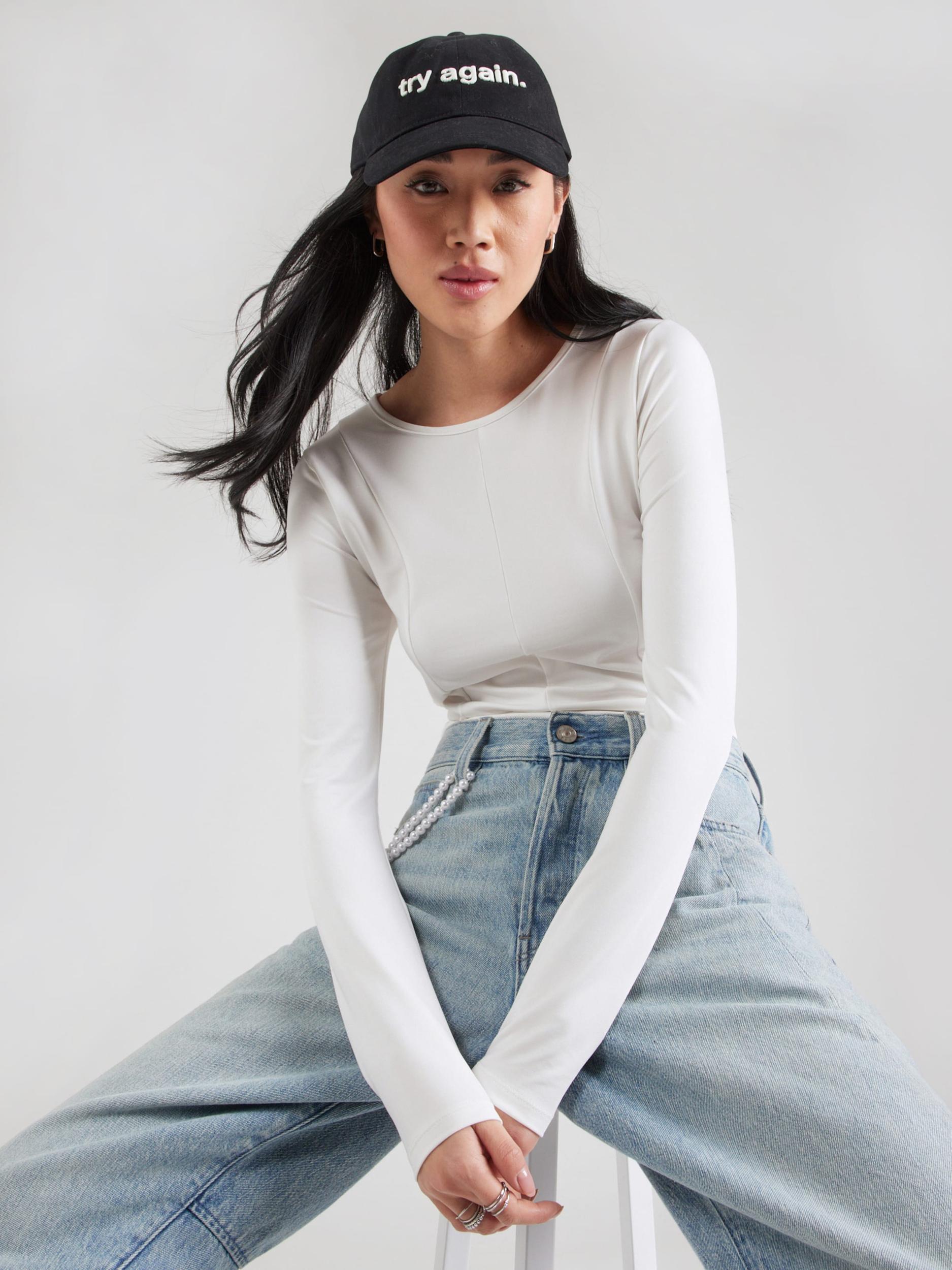 ABOUT YOU Majica 'Line' off-bela