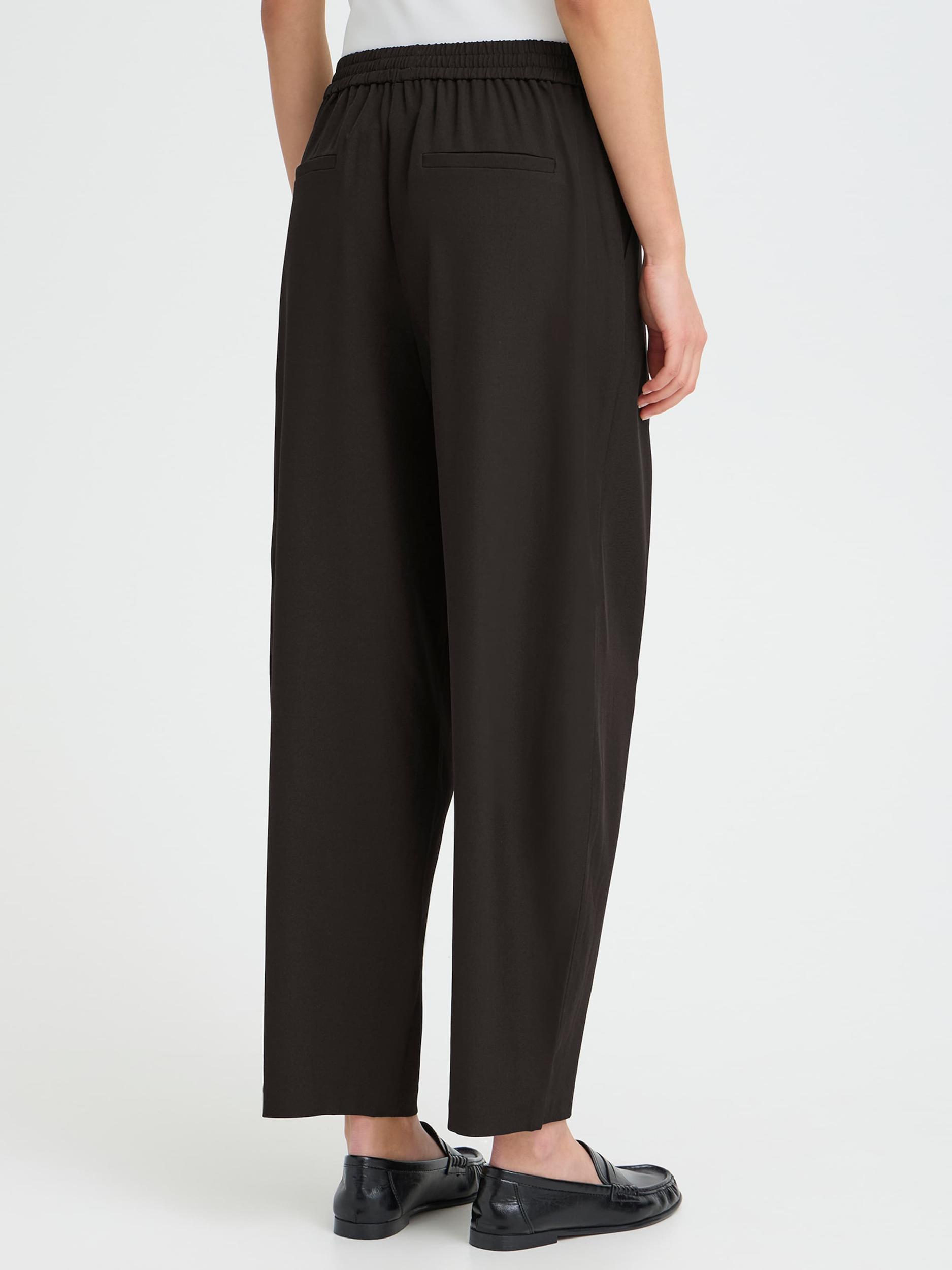 ICHI Hlače z naborki 'IHFava' črna