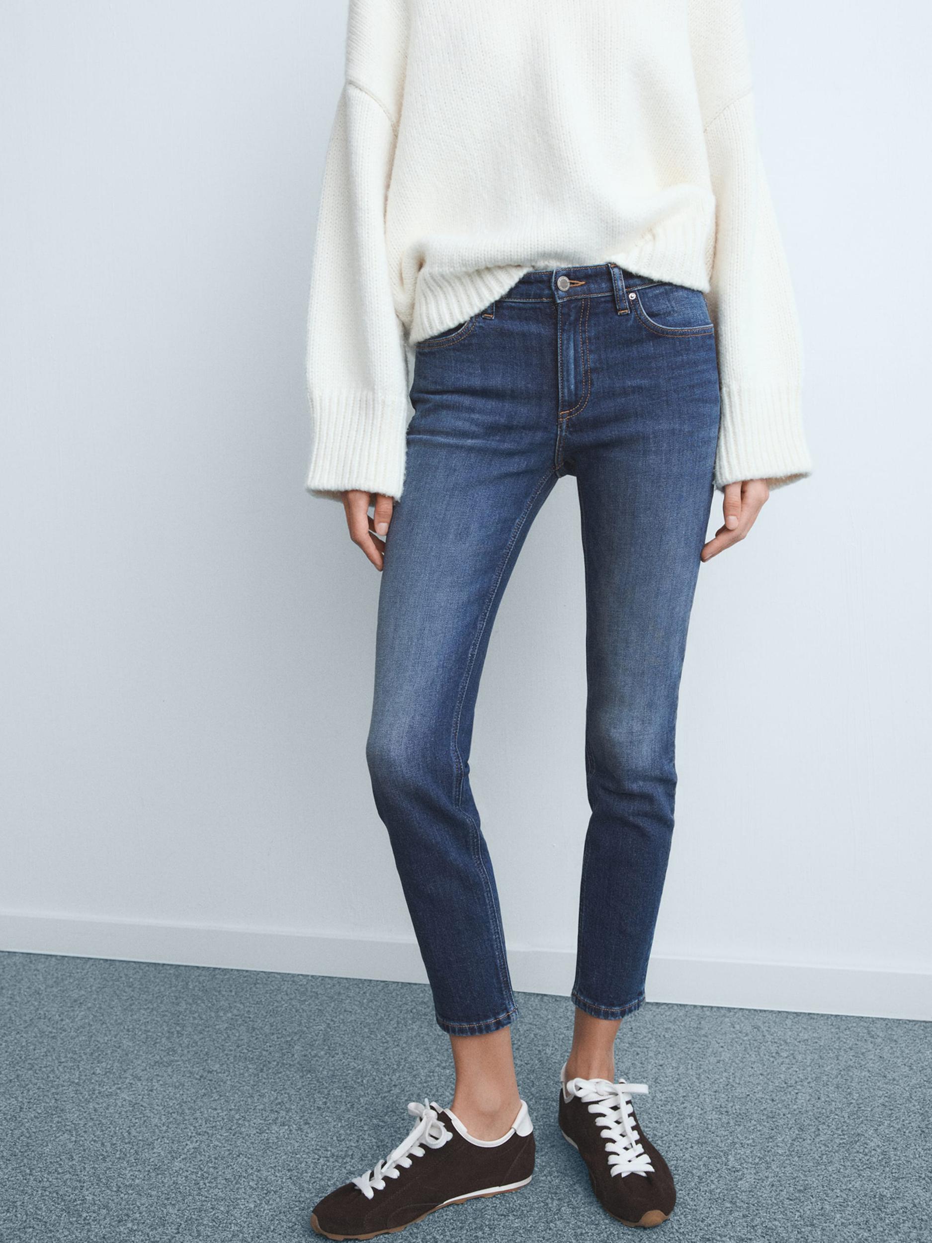 MANGO Kavbojke 'NEWISA' moder denim