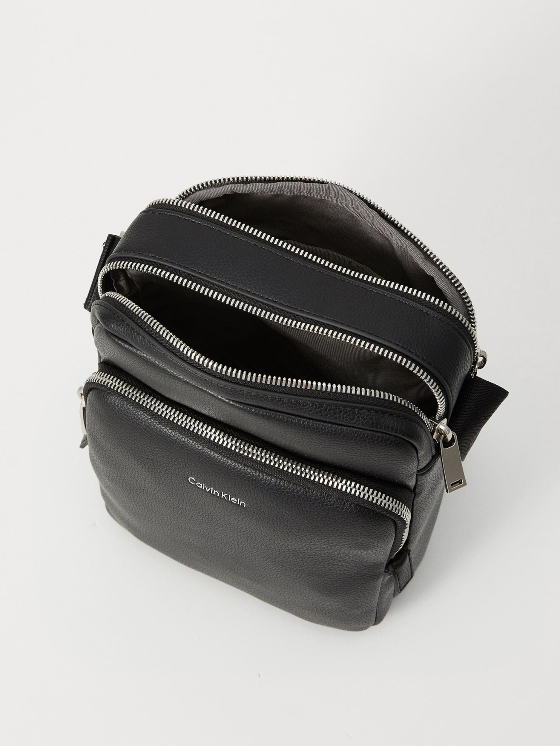 Calvin Klein Torba za čez ramo črna