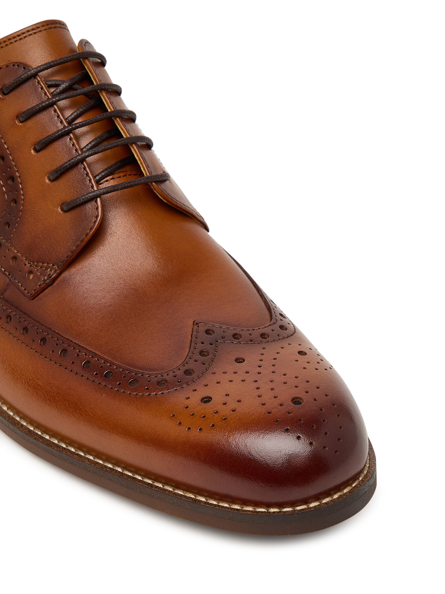 Nizki čevlji Clarks