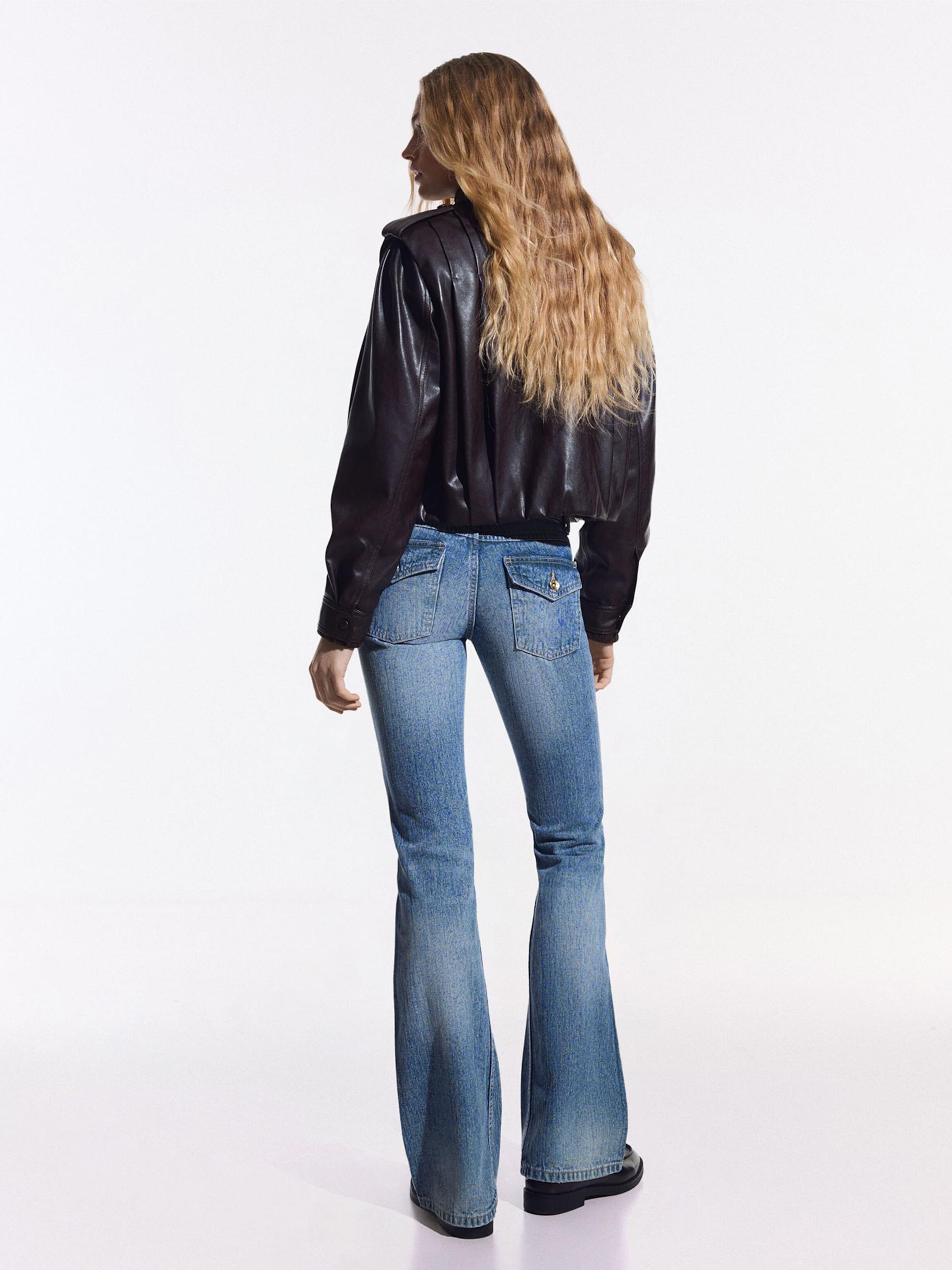 Bershka Kavbojke temno modra