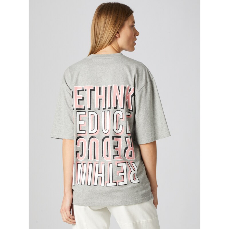 ABOUT YOU x Benny Cristo Majica 'Claas' siva