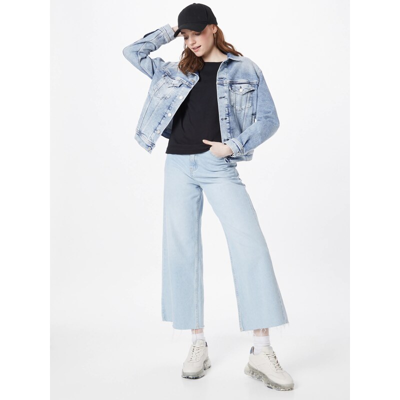 MELA Majica 'Khira' črna