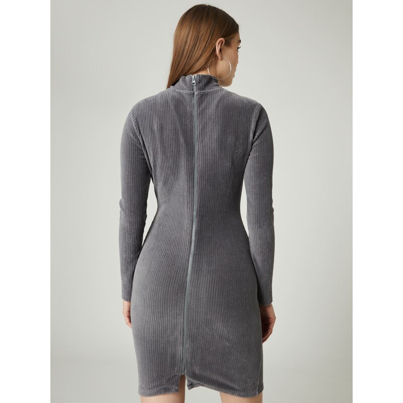 VIERVIER Obleka 'Alea' siva