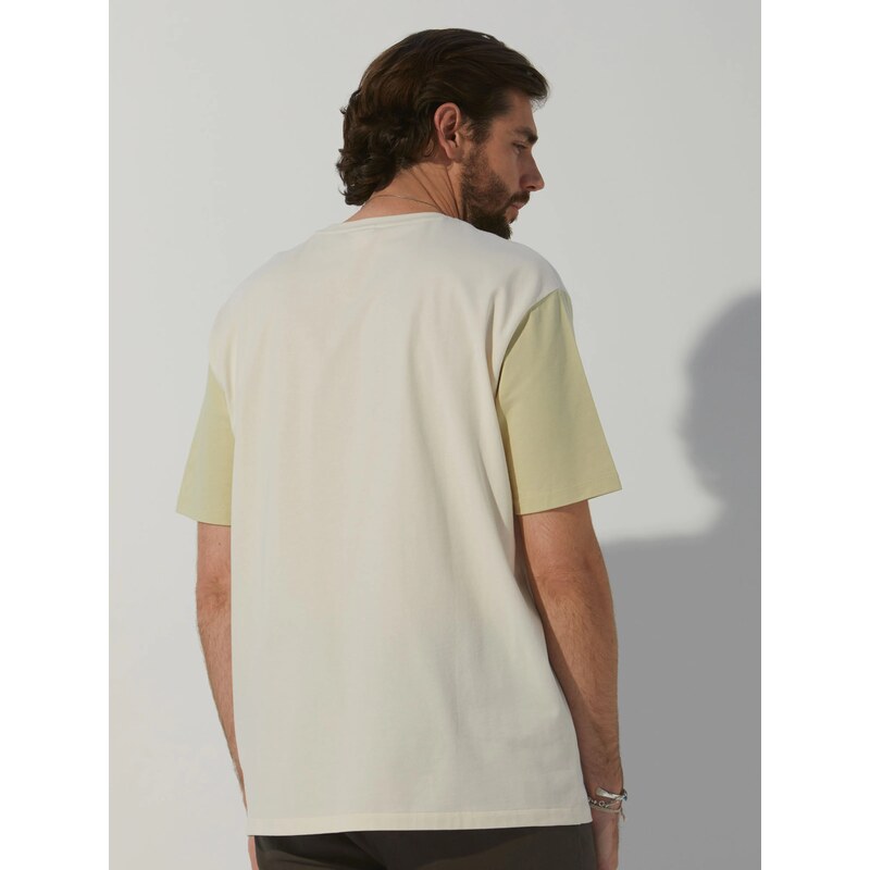ABOUT YOU x Alvaro Soler Majica 'Ramon' bež / kremna / mešane barve