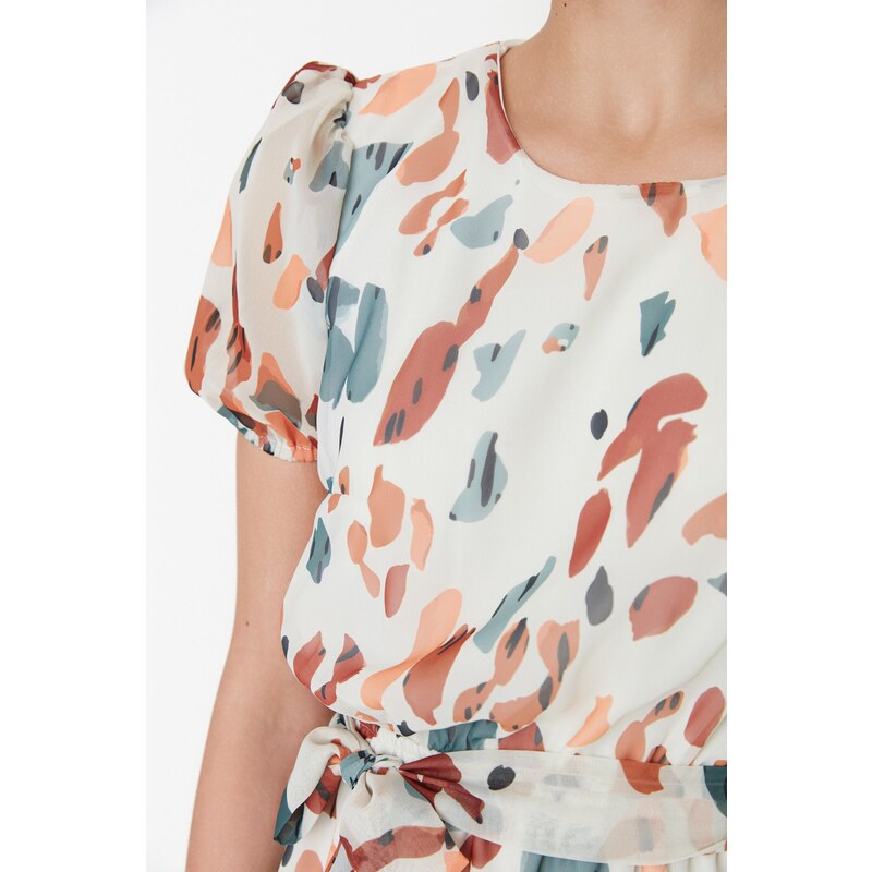 Ženska obleka Trendyol Ecru