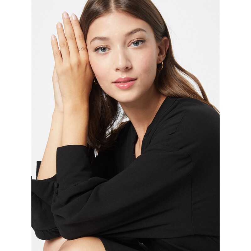 Peppercorn Dolga srajca 'Sabia' črna