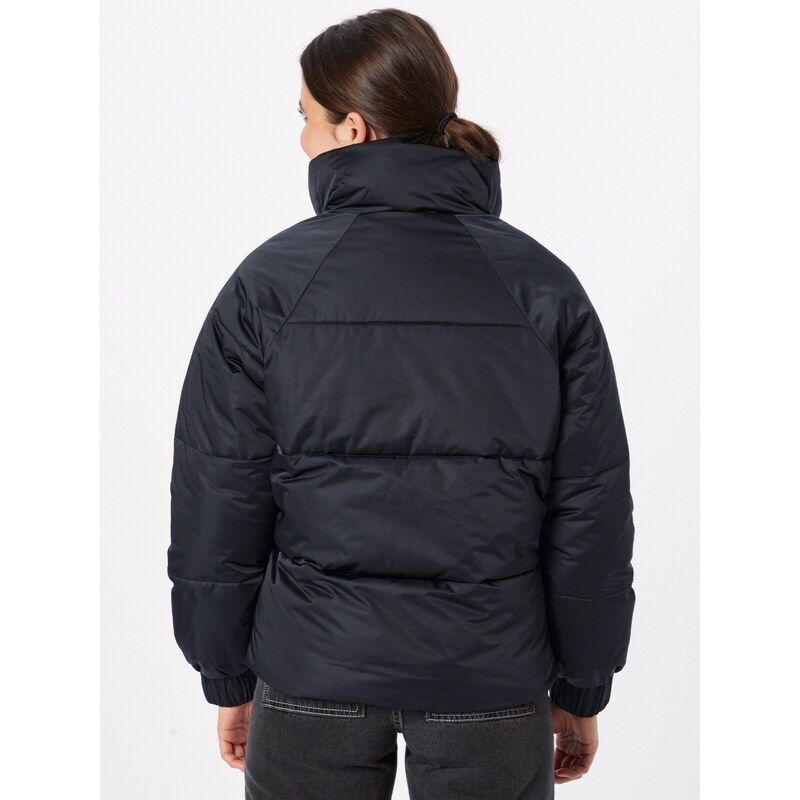 Abercrombie & Fitch Zimska jakna črna