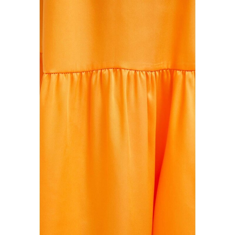 Obleka Artigli oranžna barva