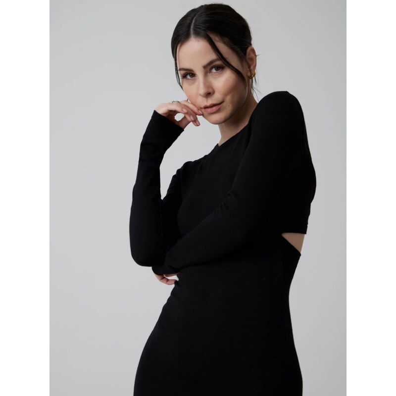 A LOT LESS Pletena obleka 'Caroline' črna