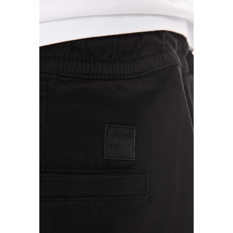 Bombažne kratke hlače Alpha Industries črna barva