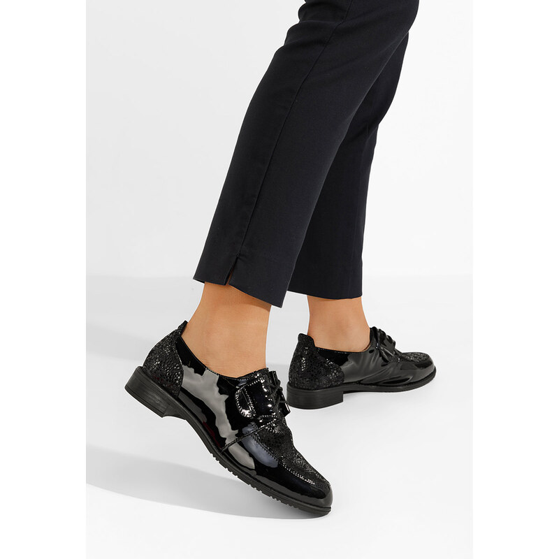 Zapatos Oxford čevlji Vogue V3 črna