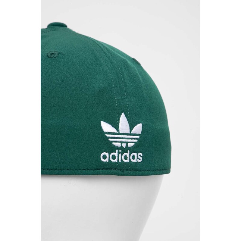 Kapa s šiltom adidas Originals zelena barva, IS1627