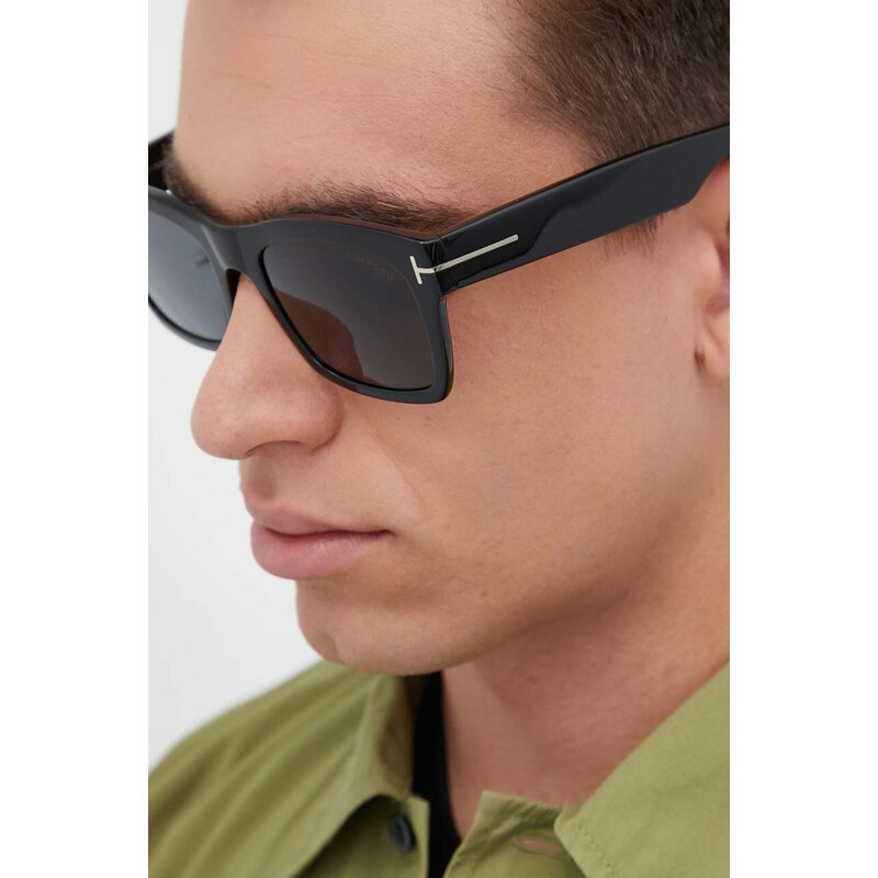 Sončna očala Tom Ford moška, črna barva, FT1062_5601A
