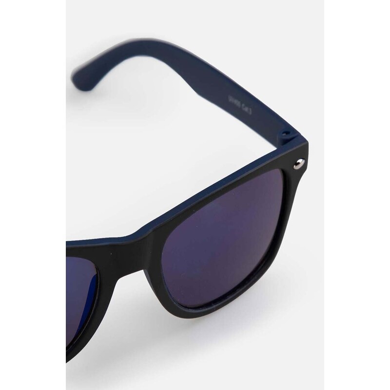 Otroška sončna očala Coccodrillo črna barva