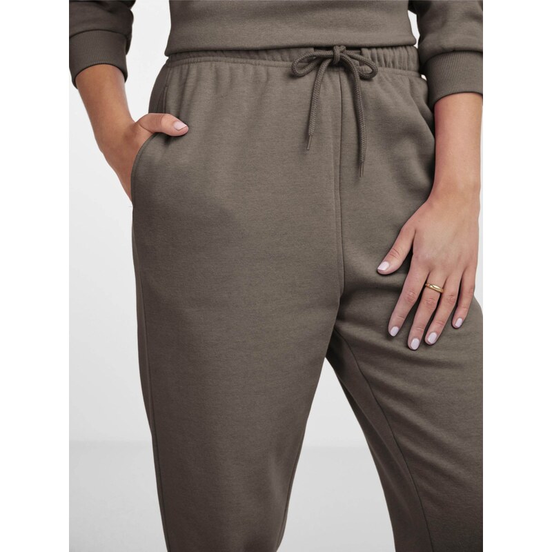 PIECES Hlače 'PCCHILLI' temno rjava