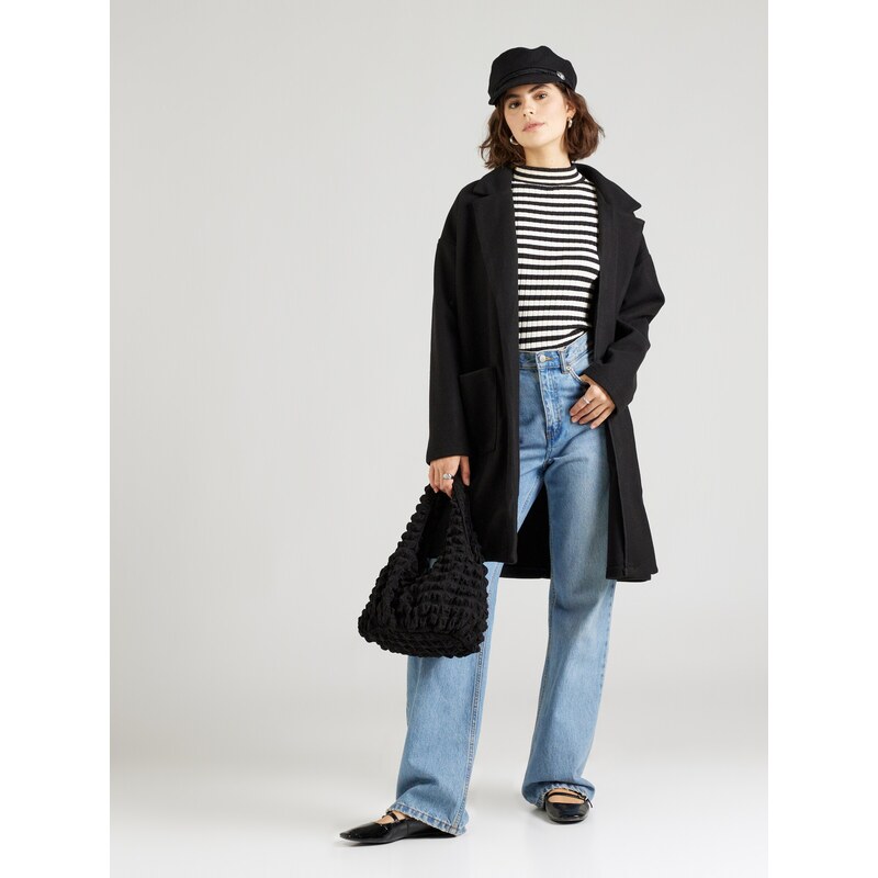 PIECES Prehoden plašč črna