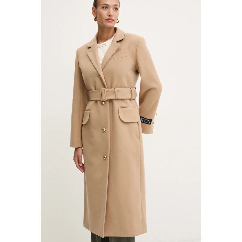 Volnen plašč Patou