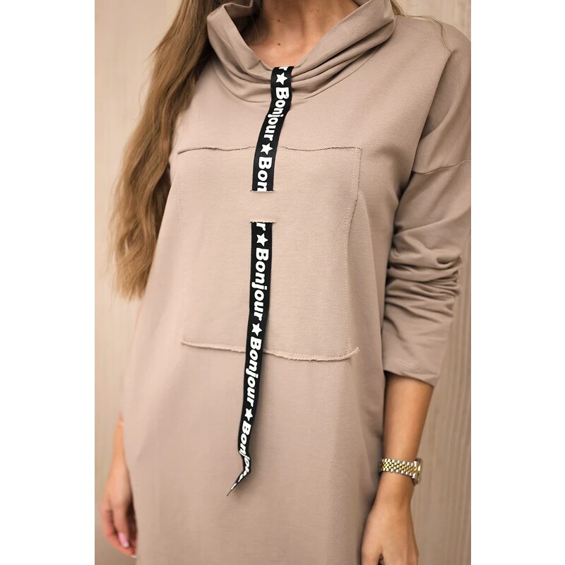 Kesi Beige dress with tie