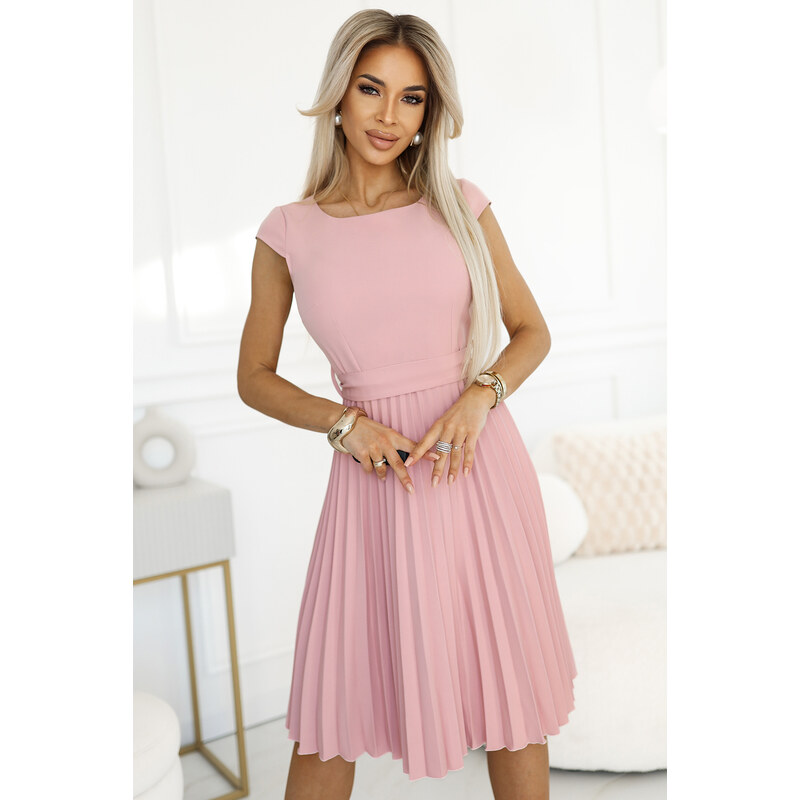 NUMOCO 311-19 LILA Classic pleated dress with short sleeves and a belt - powder pink