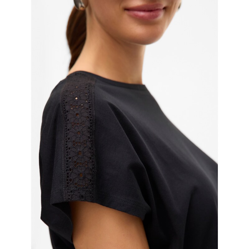 VERO MODA Majica 'Emmy' črna