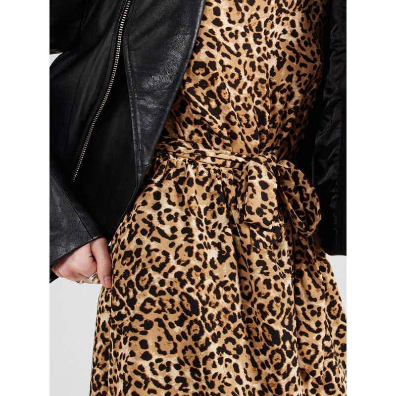 ABOUT YOU Obleka 'Caja' rjava