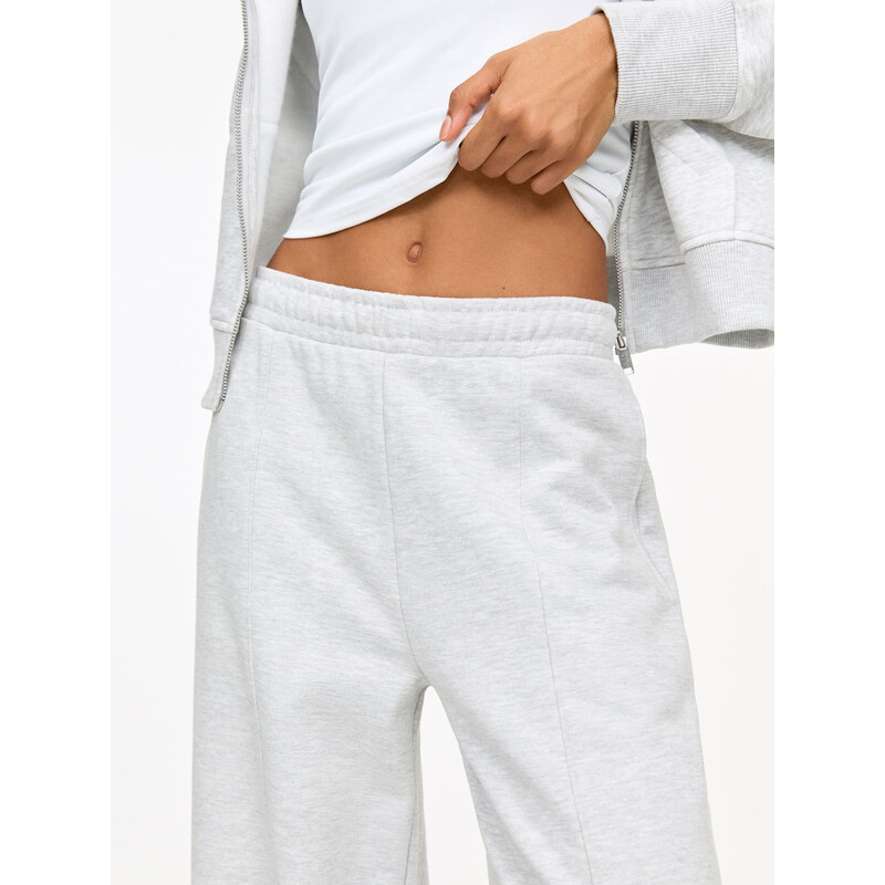 Pull&Bear Hlače svetlo siva