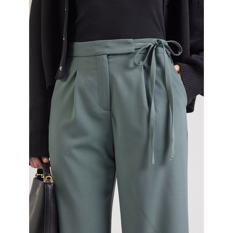 ABOUT YOU Hlače z naborki 'Gemma' zelena