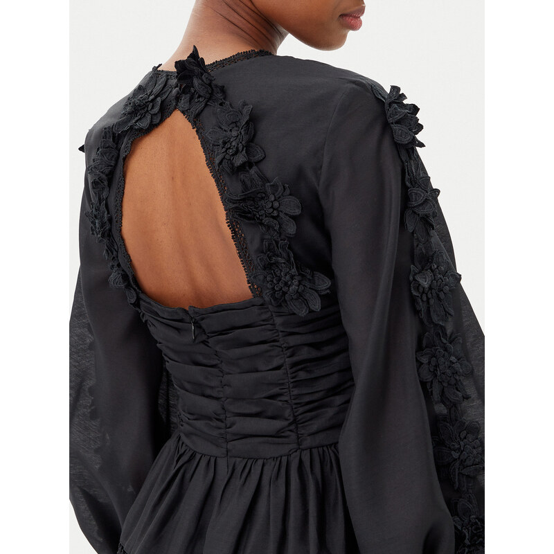 Cocktail obleka French Connection