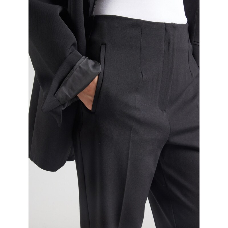 Calvin Klein Hlače na rob črna