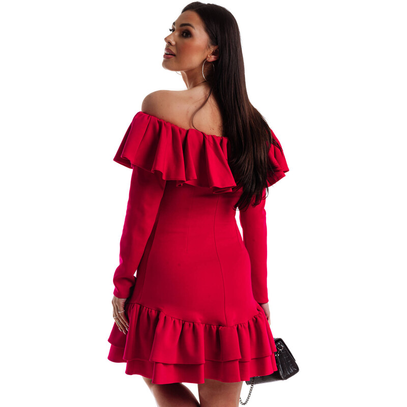 Pink dress with decorative frill at the La Diva neckline