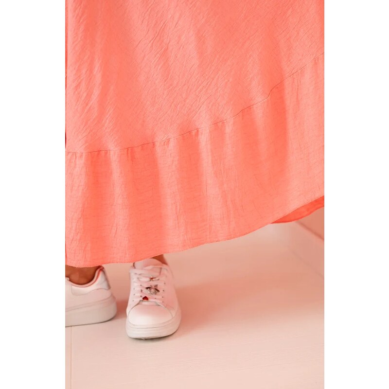 Kesi Włoski Plus size women's dress with short sleeves and ruffle made of light viscose pink