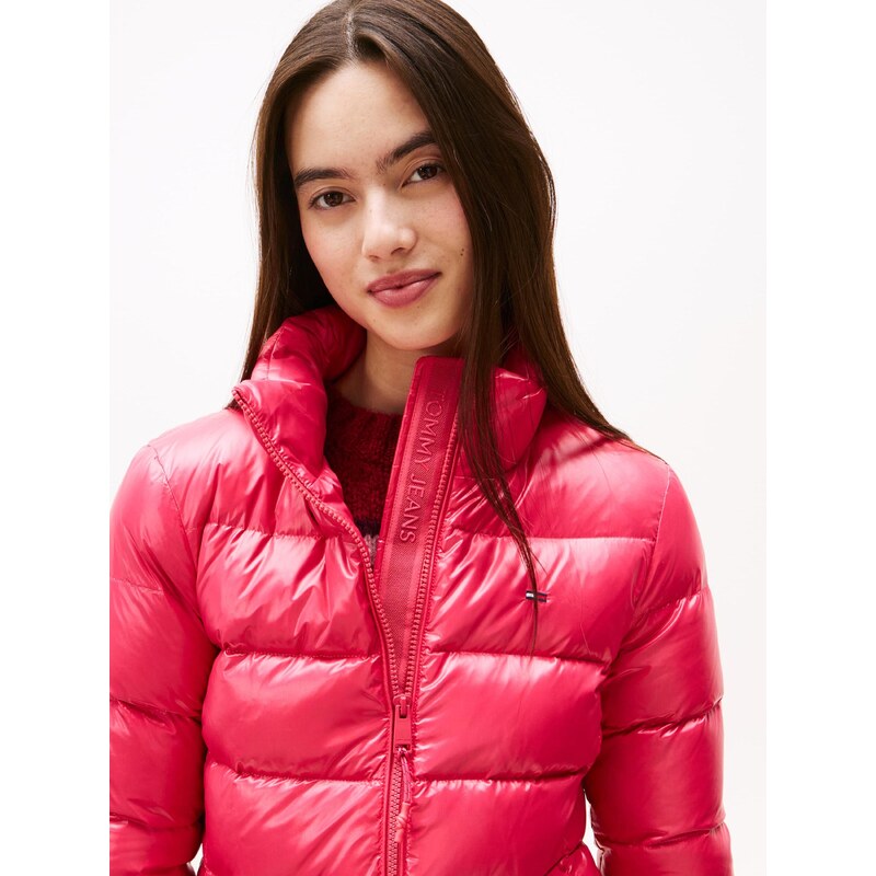 Tommy Jeans Prehodna jakna rdeča