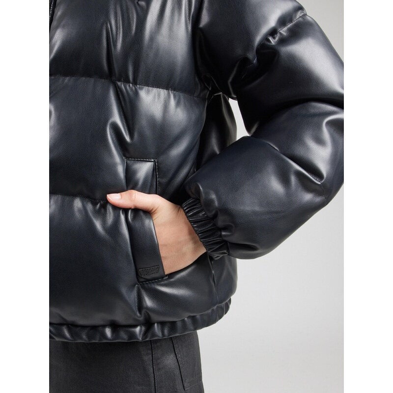 LEVI'S  Prehodna jakna 'Noe Western Puffer' črna