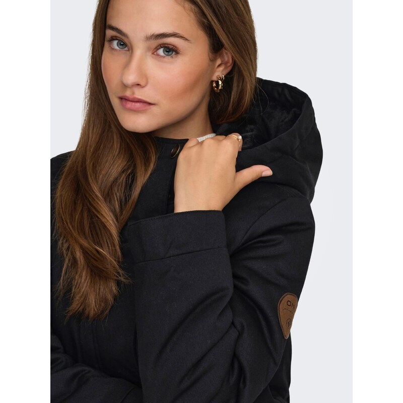ONLY Prehodna jakna 'ONLWILDA' črna
