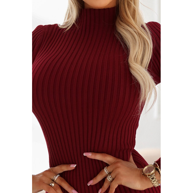 numoco basic Elegantna bordo pulover obleka z ovratnikom