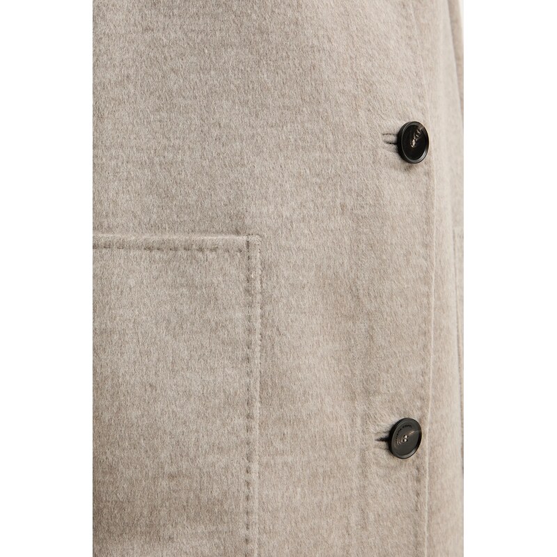 Volnen plašč Liviana Conti