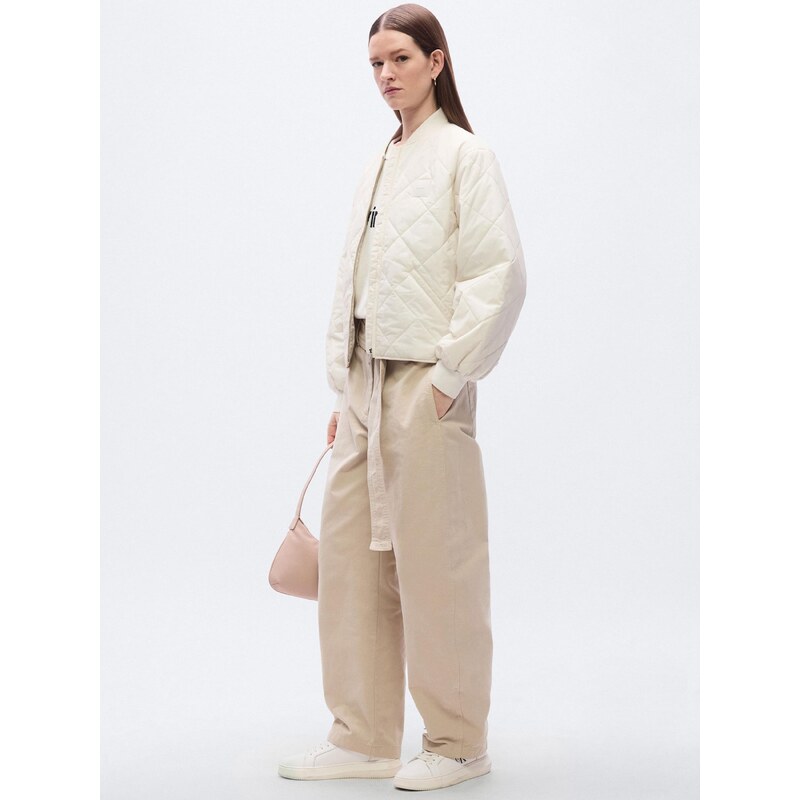 Calvin Klein Jeans Prehodna jakna naravno bela