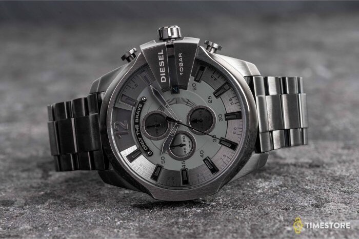 Diesel Mega Chief DZ4282