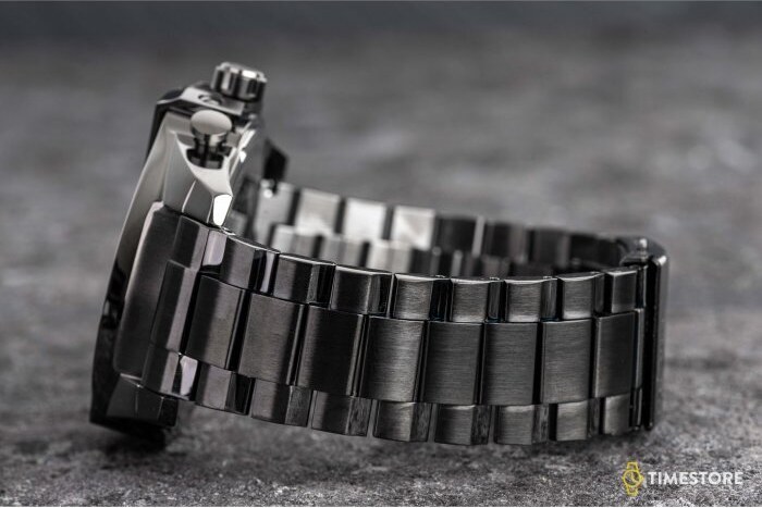 Diesel Mega Chief DZ4282