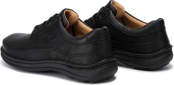 Nizki čevlji Clarks