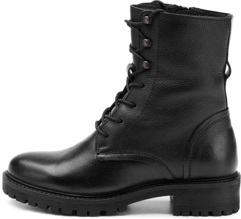 Pohodni čevlji Geox