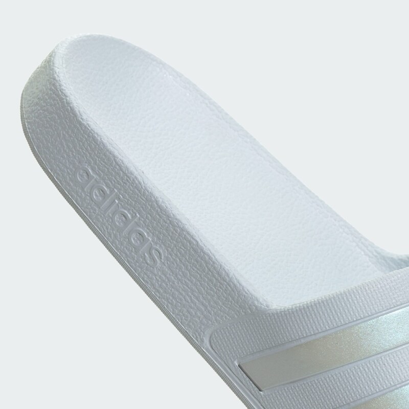 ADIDAS PERFORMANCE Čevelj za na plažo/kopanje 'Adilette Aqua' opal / svetlo modra