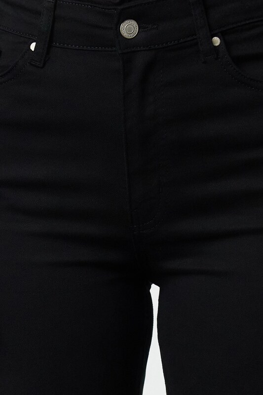 Ženske kavbojke Trendyol Skinny