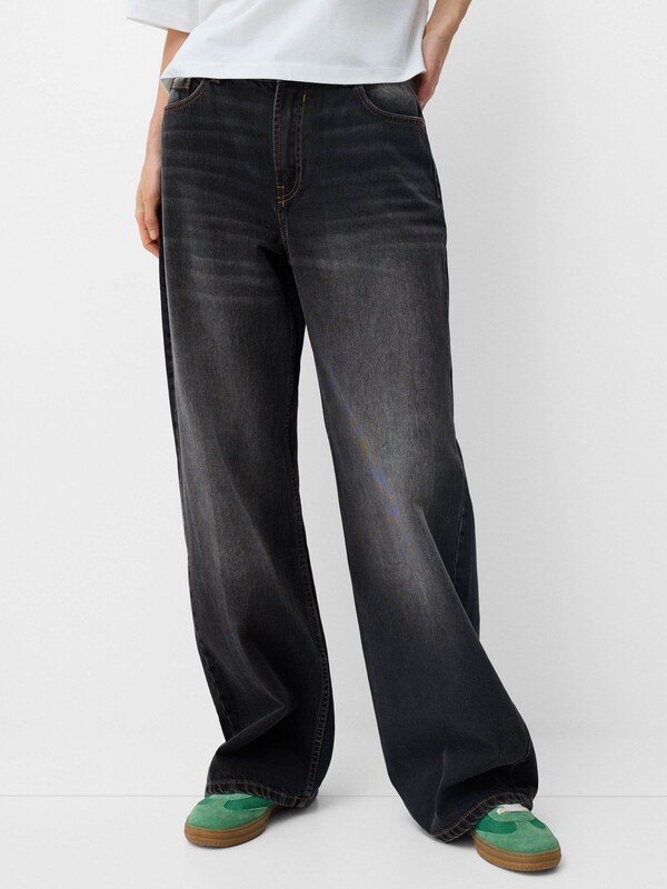 Bershka Kavbojke črn denim