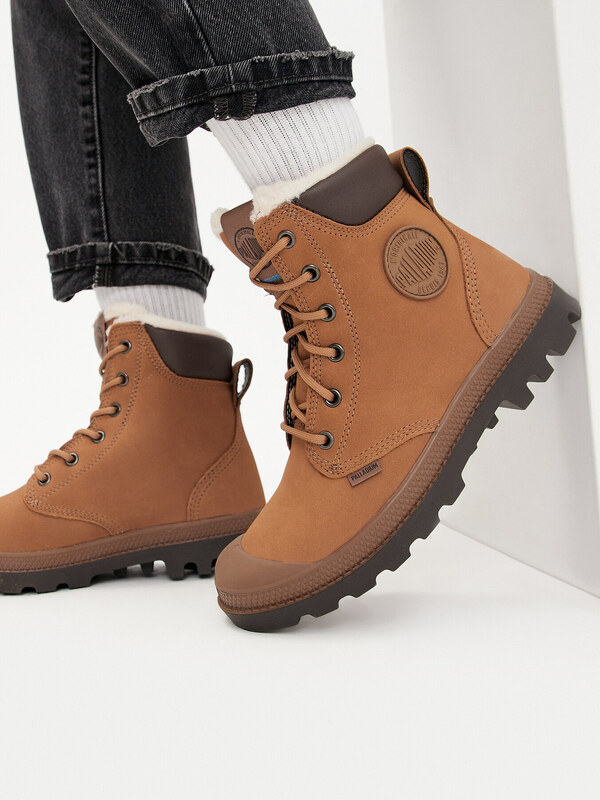 Pohodni čevlji Palladium